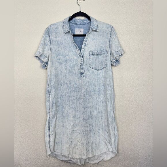 RAILS Valerie Dress
Light Acid Wash size S - Picture 1 of 4